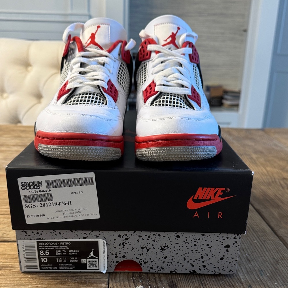 Air Jordan 4 Retro Fire Red Sneakers 8.5
